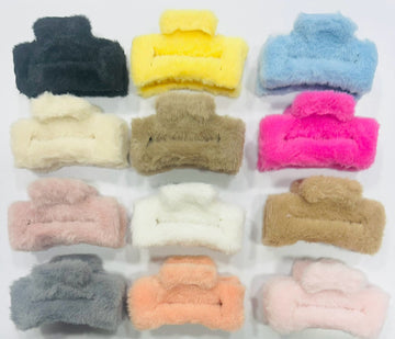 Medium Solid Colour Faux Fur Korean Hair Clip