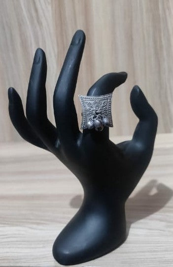 Vintage Square Ring