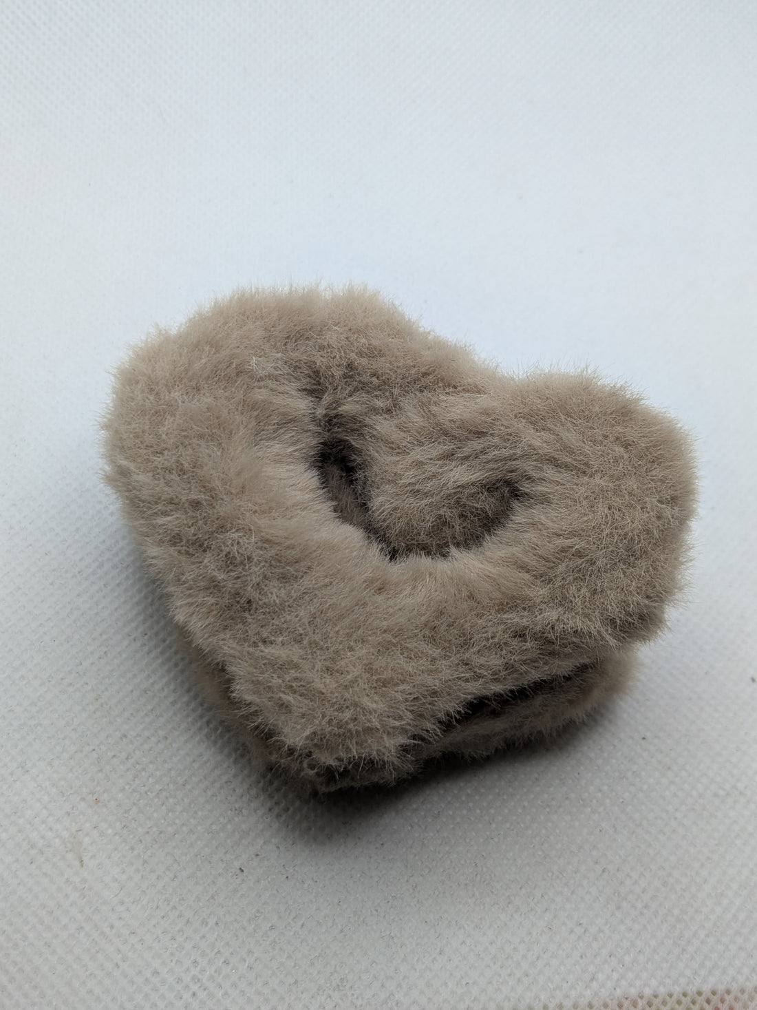 Medium Solid Colour Faux Fur Heart Shaped Hair Clip