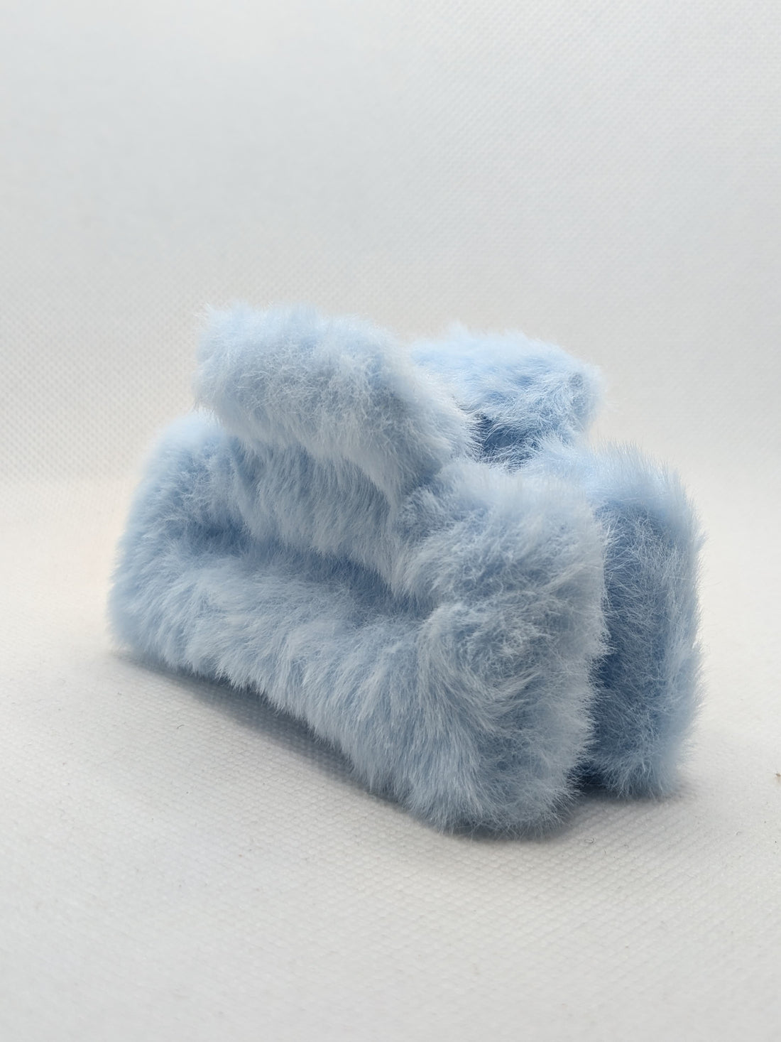Medium Solid Colour Faux Fur Korean Hair Clip