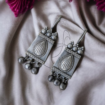 Sobha  Hook Earrings