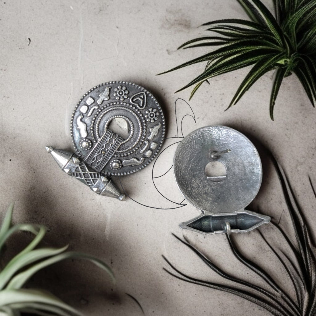 Reema Stud Earrings