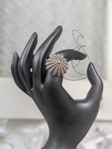 Manvi Finger Ring