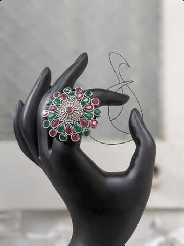 Myra Finger Ring