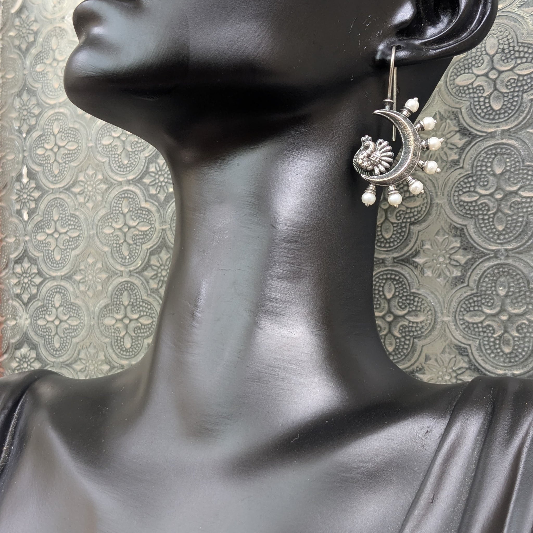 Aaradhya Hook Earrings