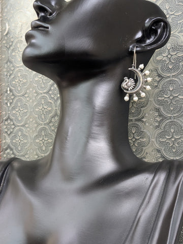 Aaradhya Hook Earrings