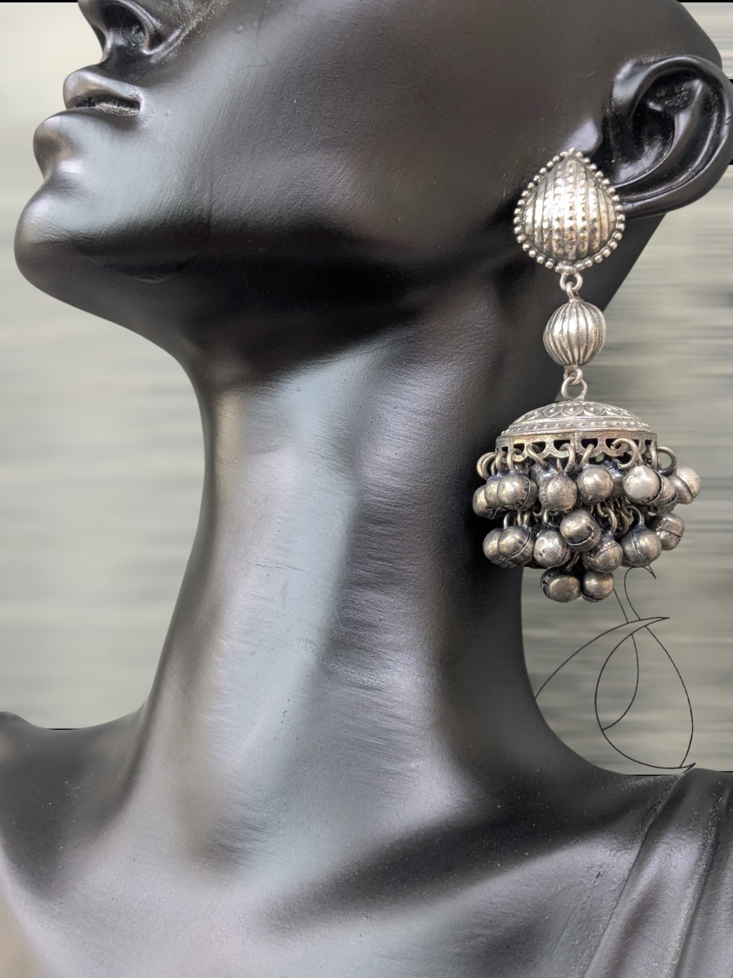 Chhavi Stud Earrings