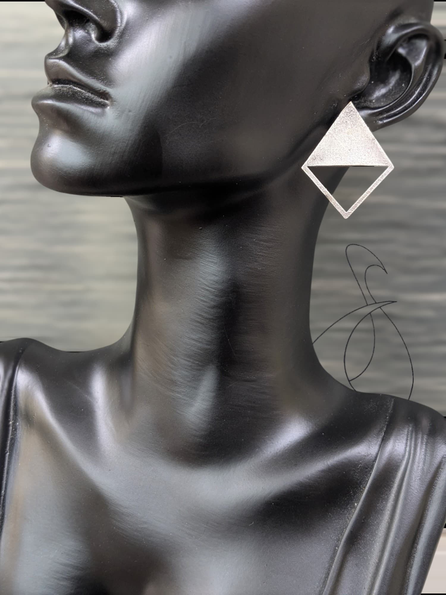 Bina Stud Earrings