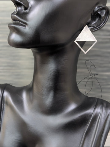 Bina Stud Earrings