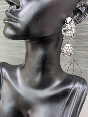 Bhumi Stud Earrings