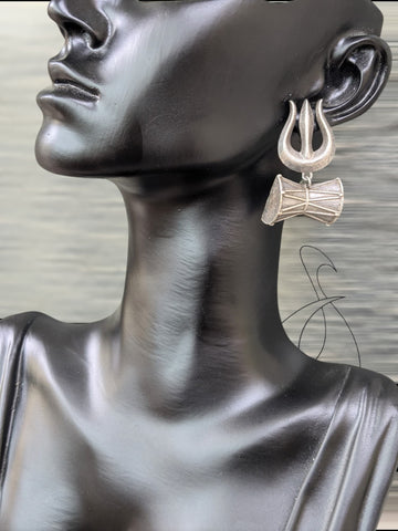 Avani Stud Earrings