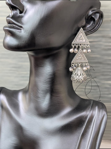 Aradhana Stud Earrings